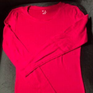 GAP Ultra Soft T-Shirt Long Sleeve Red/Coral Size Small Excellent Condition
